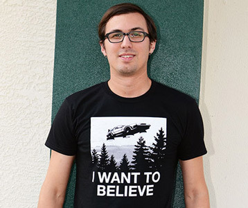 I Want to Believe DeLorean T-Shirt